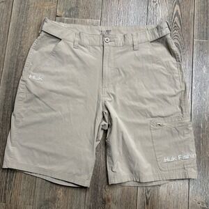 Huk Next Level Fishing Shorts 10.5" Mens XL Khaki Tan Cargo Stretch